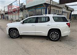 جي ام سي اكاديا